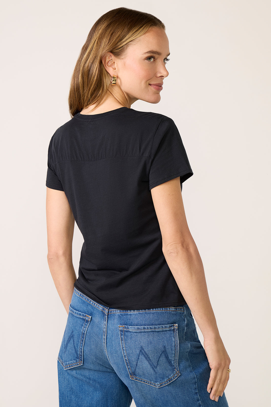 Janis Tee