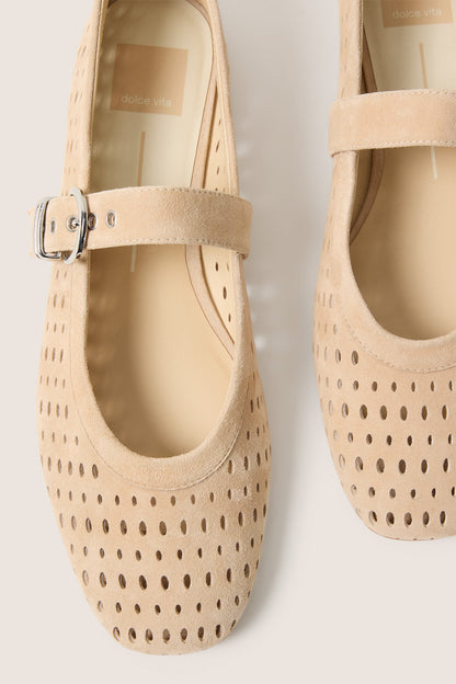 Mikel Flat